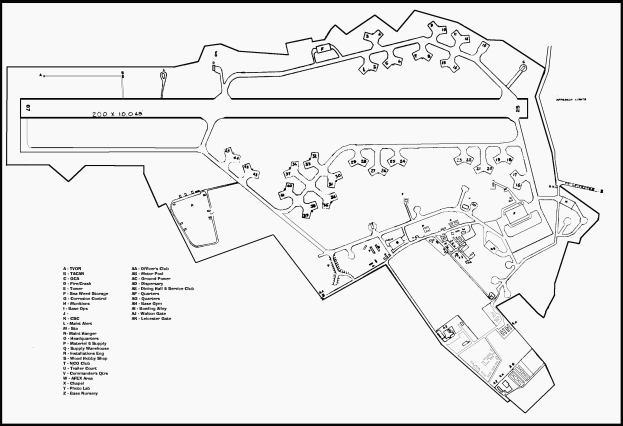 Eine Schwarz-Weiß-Zeichnung einer Stadtkarte mit vielen Gebäuden, wahrscheinlich ein Grundriss für eine neue Schule, mit Text auf der linken Seite, der das Layout detailliert.