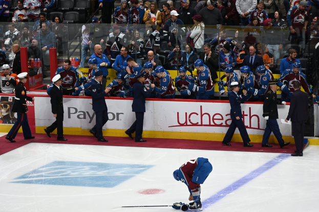 Pinguine testen in Landshut - Buschmann verlängert in Krefeld - "Nach der Saison kommt die Saison"