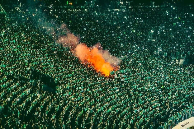 POL-DN: Brandschaden auf Fußballplatz - Polizei sucht Zeugen