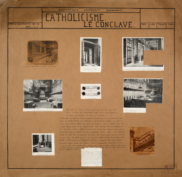 Ein Buch mit Bildern und Texten, das die Geschichte der katholischen Kirche dokumentiert, einschließlich Fotos von ihren Räumen, Fluren und erhaltenen Artefakten.