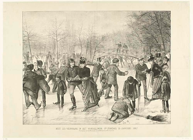 Eine Gruppe von Menschen, die auf einer Eisbahn in einem Park Schlittschuh laufen, umgeben von Bäumen und einer Brücke im Hintergrund, mit Text unten, der "Het us-vermaak in het vondelpark op zondag 10 januari 1887" liest.